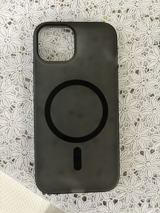 Кълъф за Айфон 15