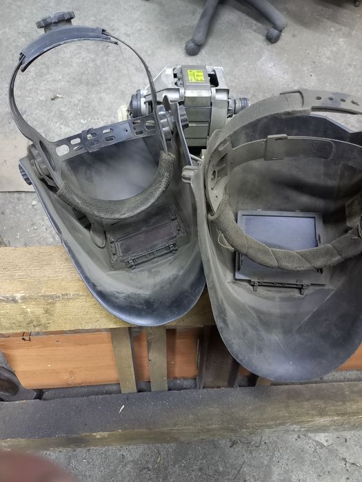 Маска сварочная бу