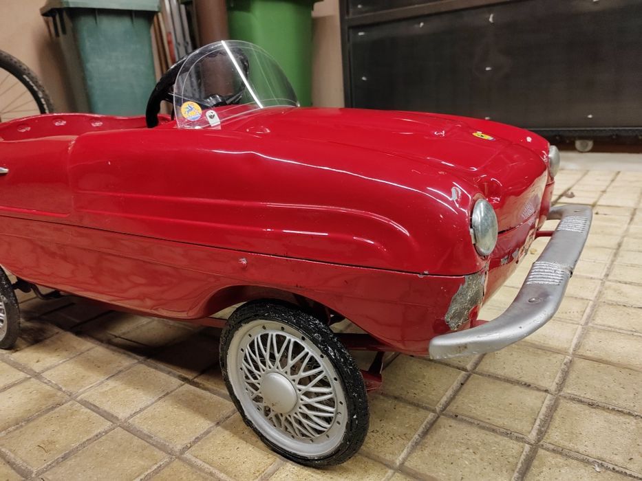 Masinuta tabla cu pedale Giordani Mercedes
