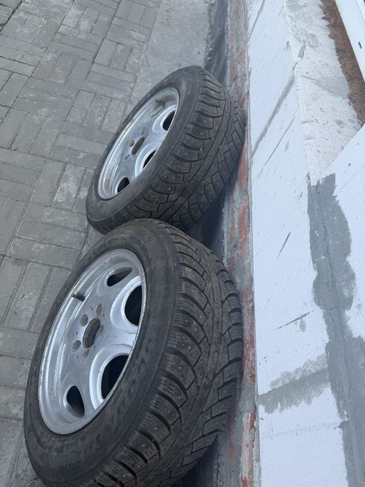 Продам диски 5.112 р16 с зимней резиной