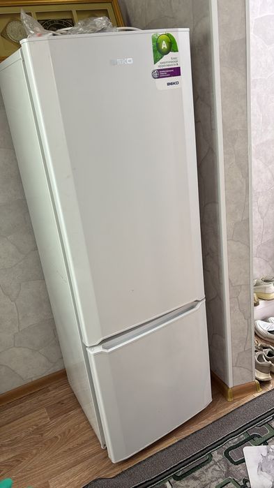 Холодильник  Beko