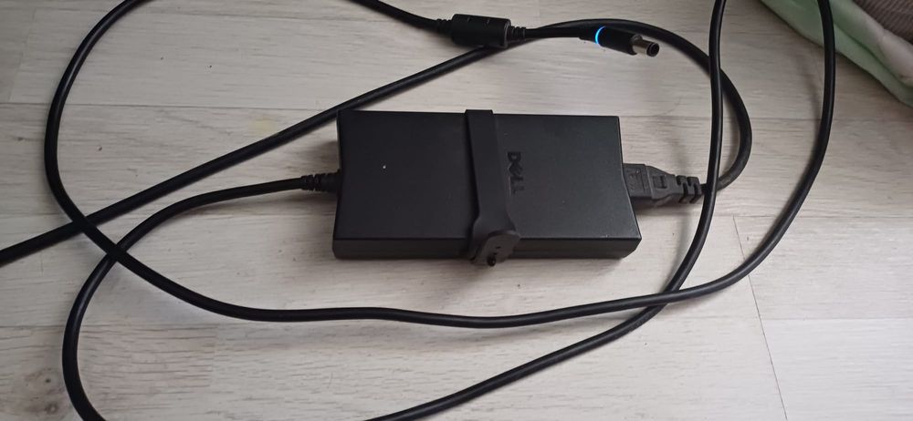 Laptop Dell Latitude i7 si placa dedicata