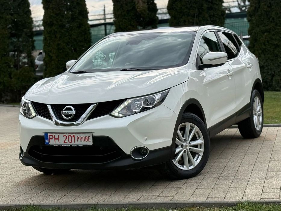 Nissan Qashqai 1.5DCI/110CP/Navi/Clima/Camera/Panoramic
