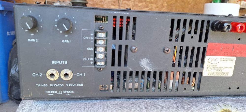 Amplificator putere QSC / USA 850