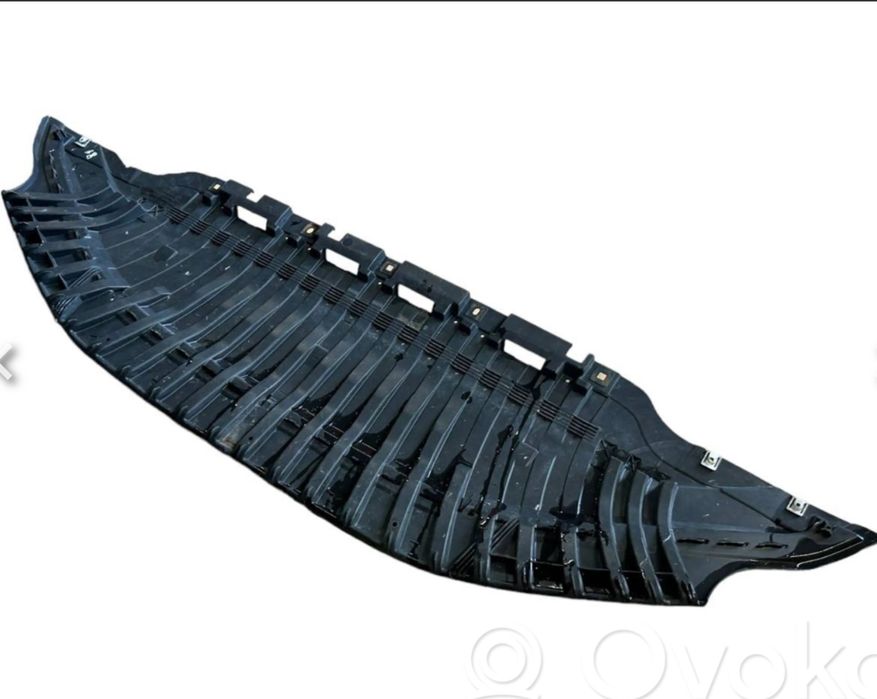 Audi A8 piese de vanzate