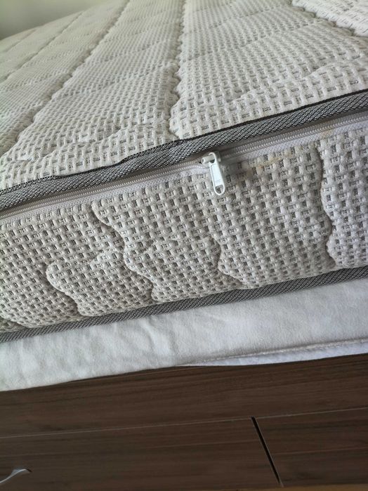 Двулицев матрак с ядро от полиуретанова пяна sky cell и сребърна нишка