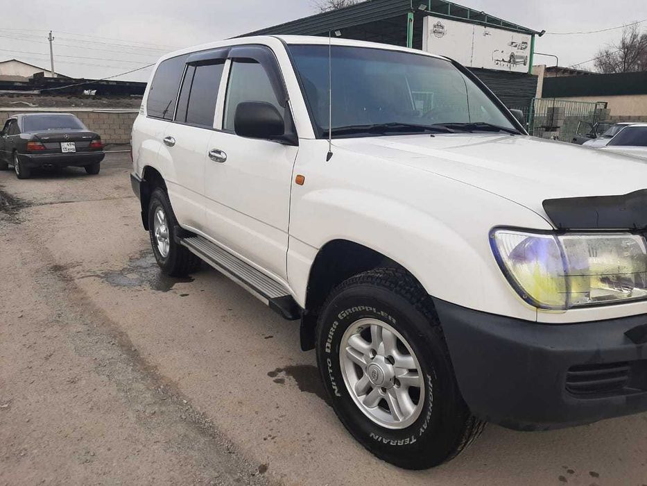 Toyota Land Cruiser 100, 2004 г.