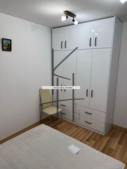 Продава се Тристаен апартамент в Варна, Левски - 79 кв.м за 2450 €/кв.м - Снимка #8