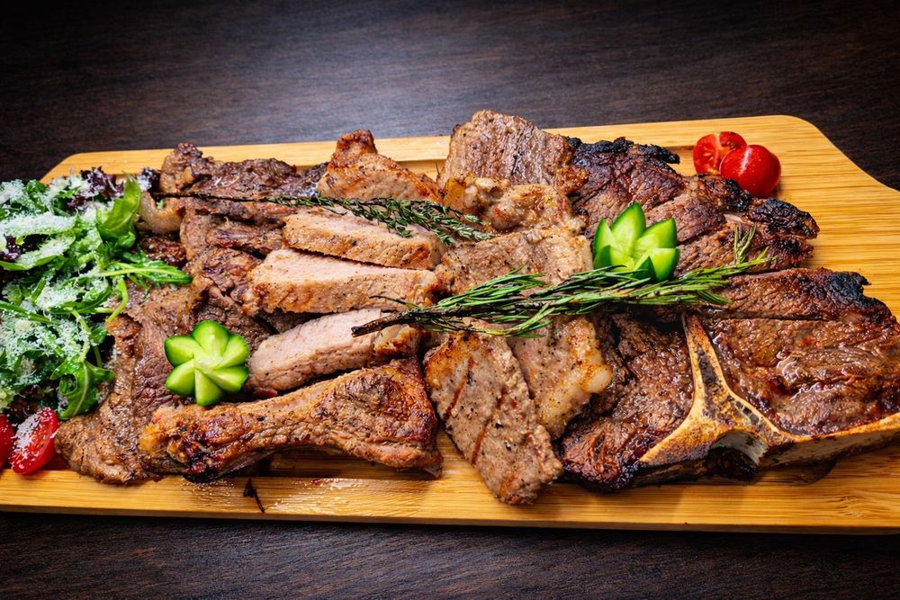 "Доставка еды: кукси, пулькоги, шашлык, стейки | быстро и вкусно"