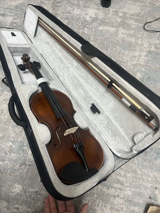 Продам новую скрипку