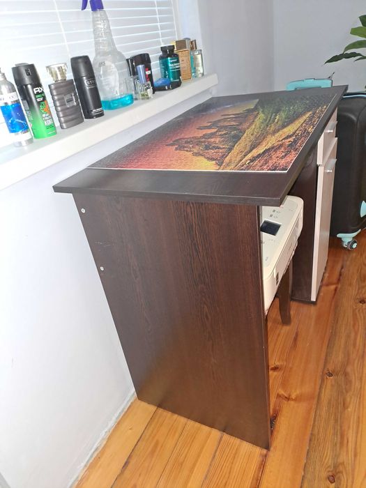 Бюро с шкаф и чекмедже