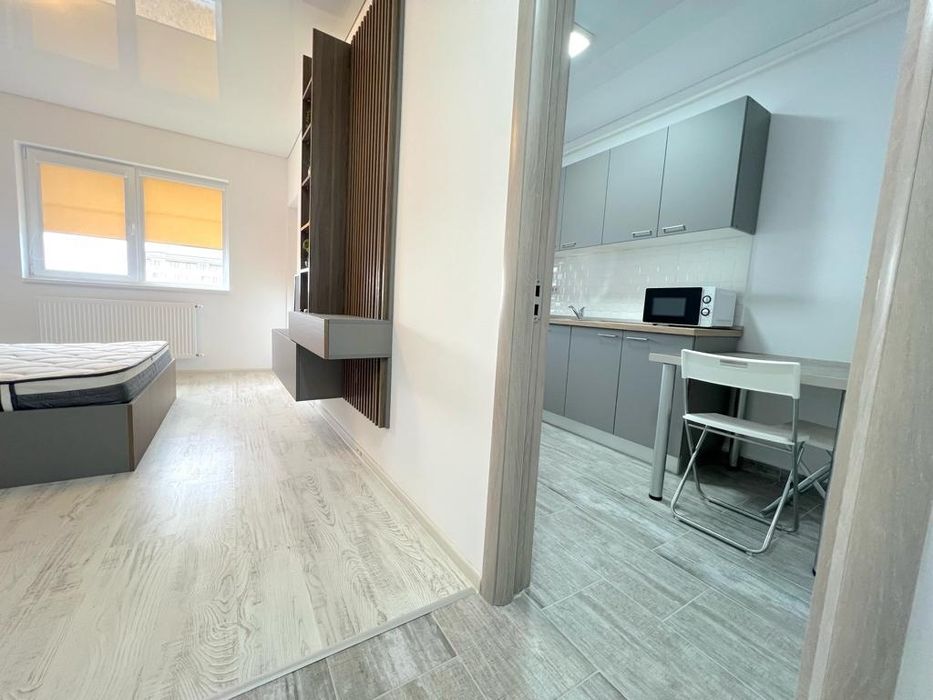 Garsoniera LUX de vanzare