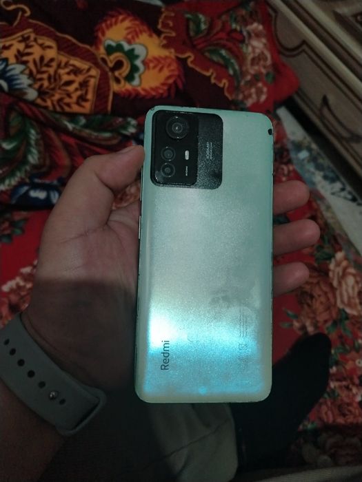 Продам Редми нот 12с 256гб