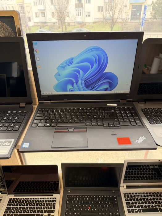 Laptop Lenovo i5 gen 6 perfect pt scoala , office , internet -700 ron