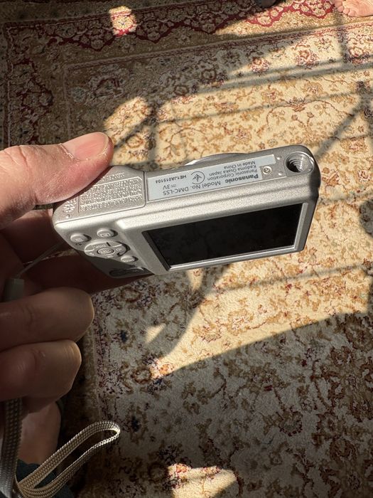 Фотоаппарат цифровой