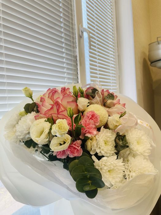 Гүл сатылады бағасы 15мың теңге