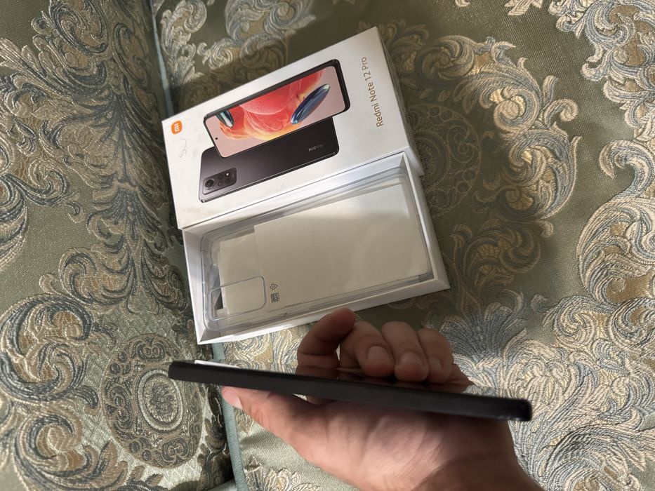 Продам Телефон Redmi Note 12 Pro