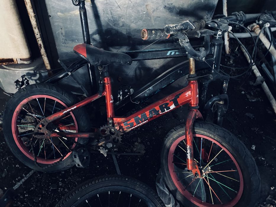 Продаются 2 велосипеда.