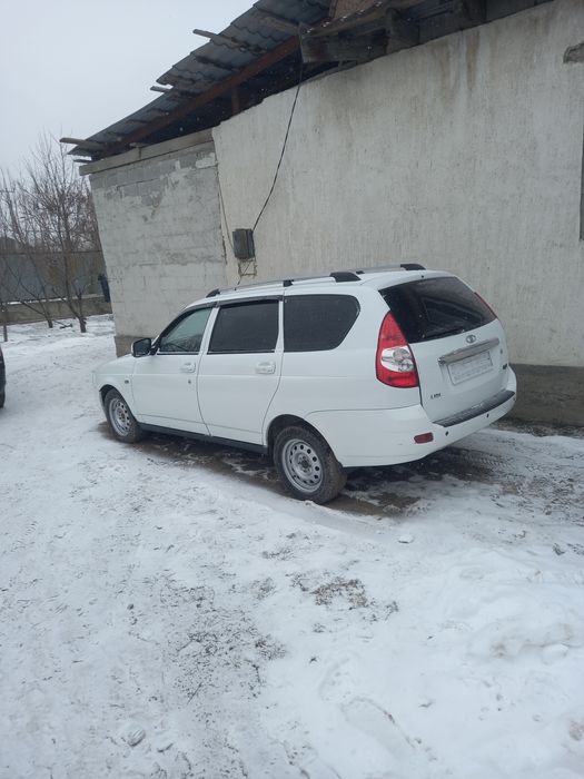 Lada Priora universal 2171