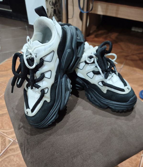 Adidași înalți  GRYXX