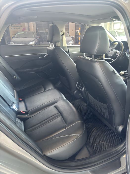 Hyundai Sonata 2litr