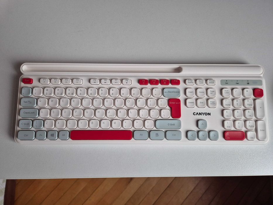 Безжична клавиатура и мишка - Canyon HSET-W5