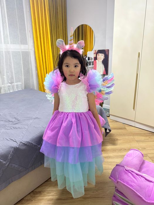 Нарядное платье для девочек