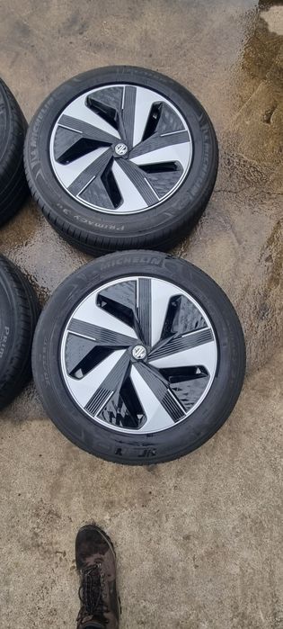 Jante MG ZS R17+Anvelope vara 215 55 R17