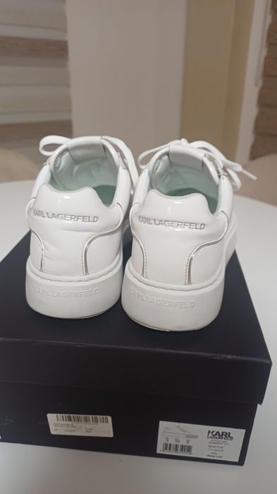 Дамски спортни обувки на Karl Lagerfeld