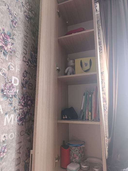 Продам школьный стол