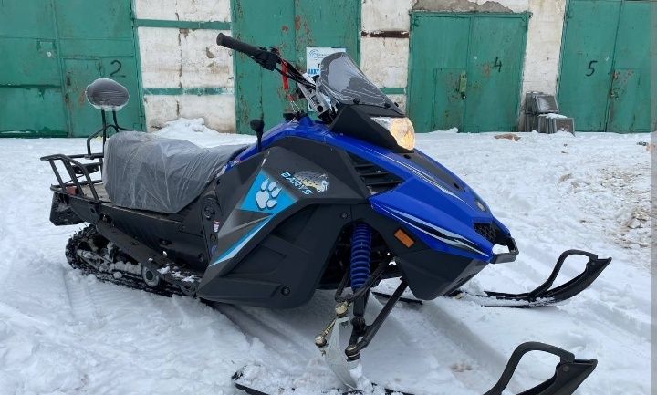Продам снегоход 200 кубов