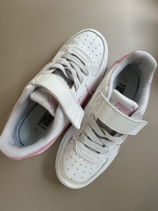 Adidasi Puma fete, marimea 32