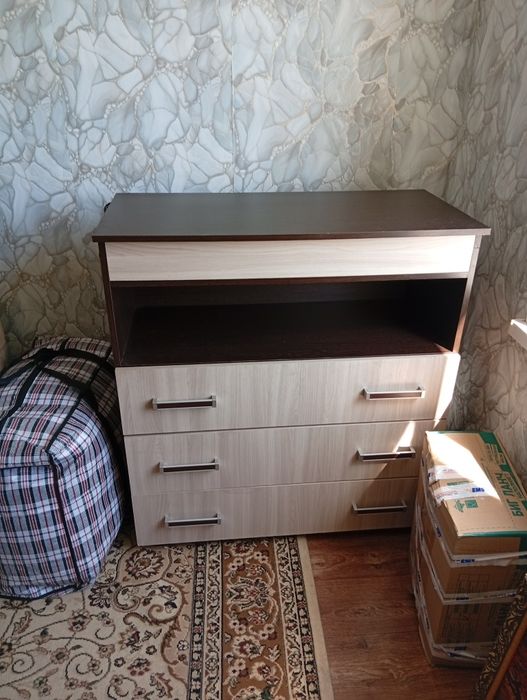 Продам диван и кресло