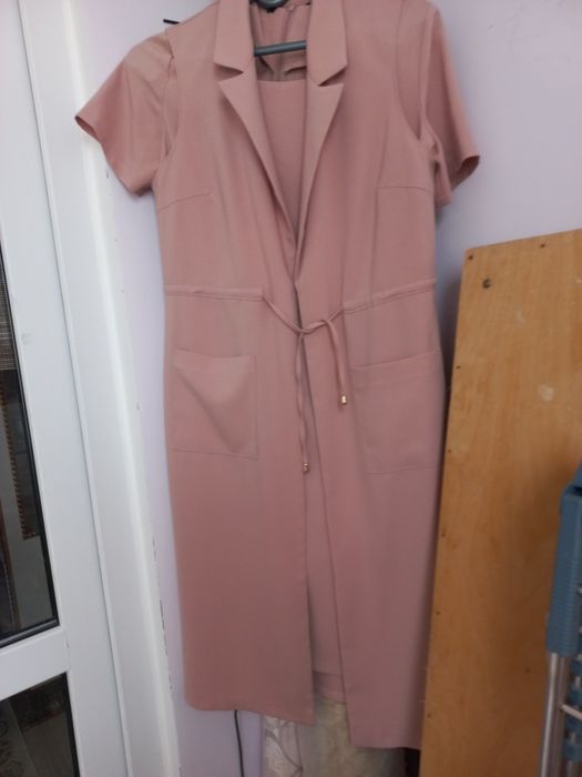 Женская одежда в отличном состоянии