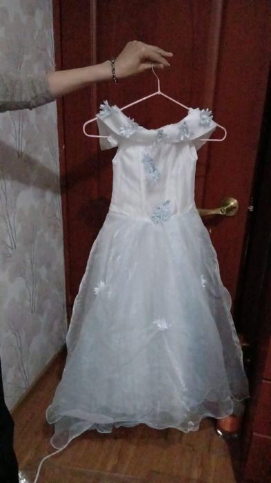 8 разных красивых платьев