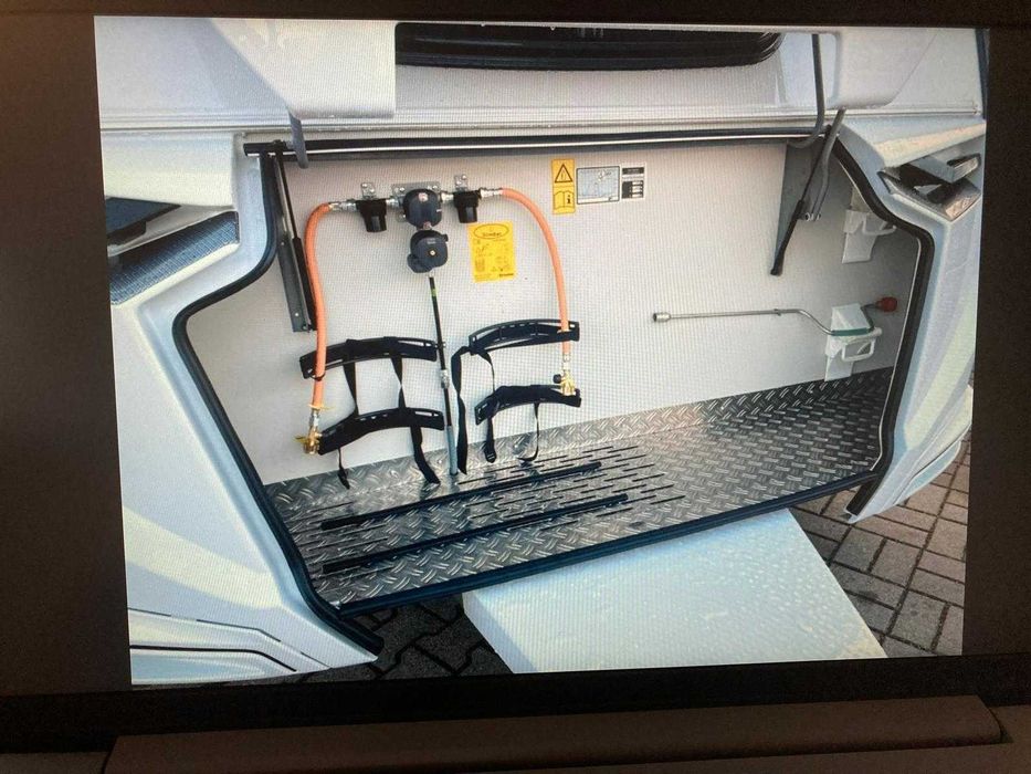 Knaus Südwind 500 QDK 60 Years 2023 | Marchiză Thule | Truma | 5-6 locuri |