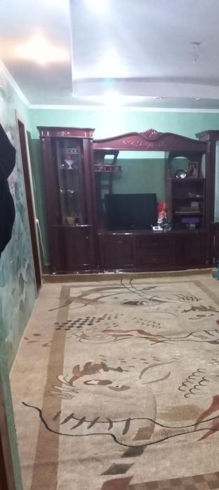 Стенка-горка для гостиной