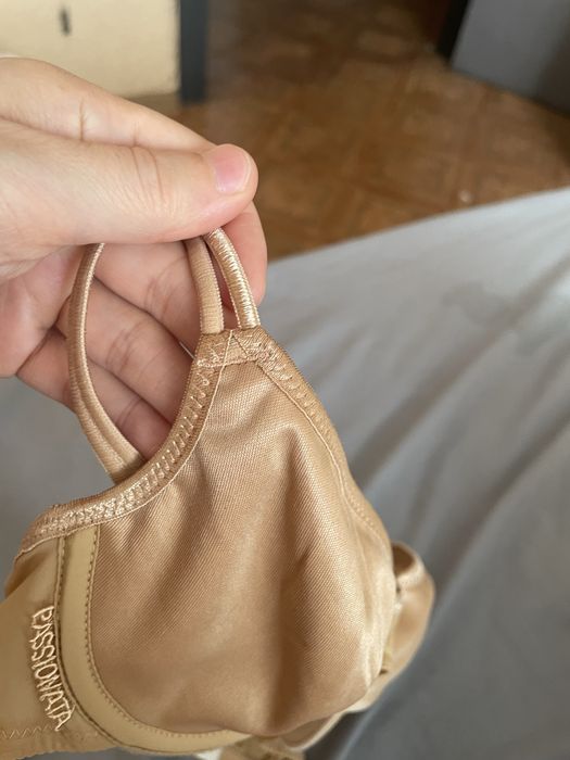 Бюстгалтер нулевка