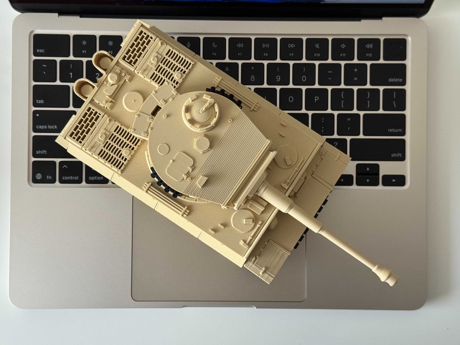 Модель тяжёлого танка Tiger I. Масштаб 1:35