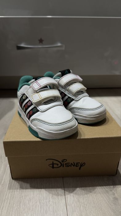 Маратонки Adidas