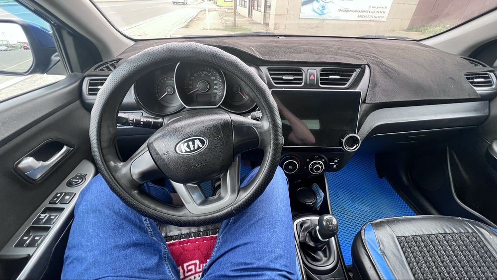 Kia Rio 2015 mexanika