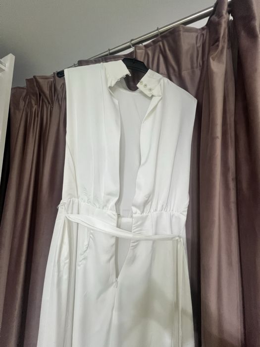 Salopeta din satin ideala pentu ocazii