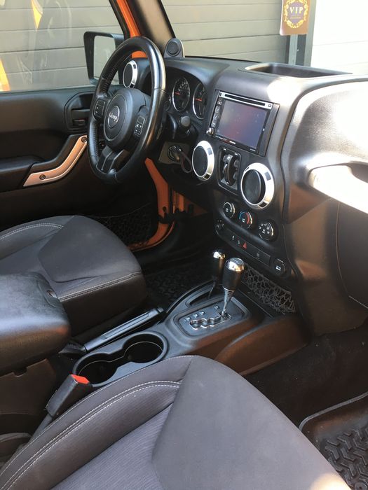 Jeep Wrangler Sahara