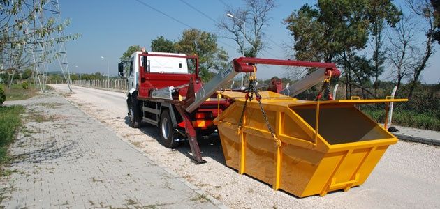 Контейнер за строителни отпадъци от 4 до 12 кубика под наем