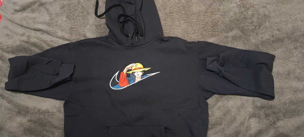 Суитчери One Piece Бял & Черен