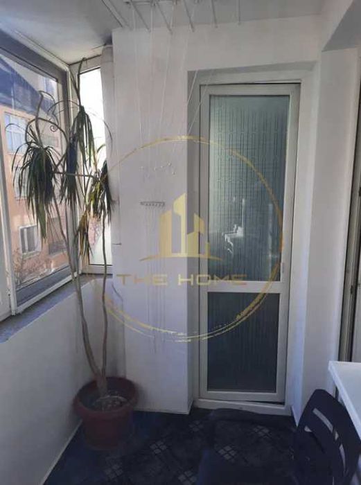 Дава се под наем Двустаен апартамент в Варна, Колхозен пазар - 65 кв.м за 400 € - Снимка #4