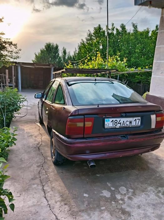 Опель вектра 1.8куб