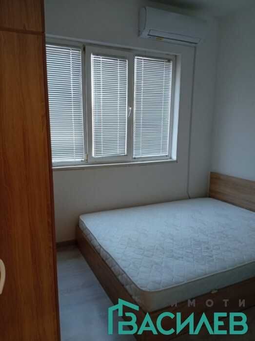 Продава 3-СТАЕН град София, Център