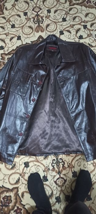 Продам коженную куртку