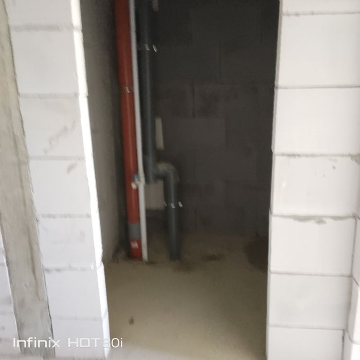 Коробка квартира сотилади